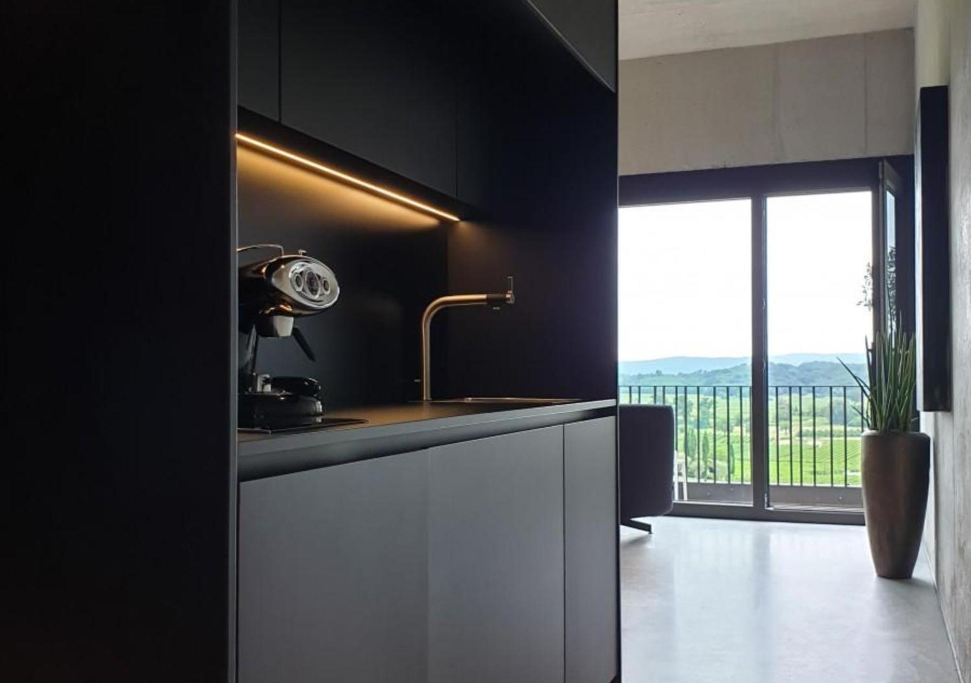 Fana Estate Apartment Доброво Екстериор снимка