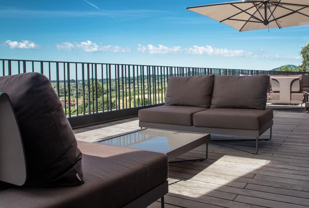 Fana Estate Apartment Доброво Екстериор снимка